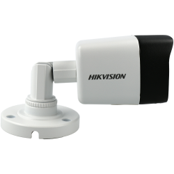 C​améra HIKVISION PRO compactes 4 en 1 (cvi, tvi, ahd et analogique) avec 8 megapíxeles et objectif fixe 
